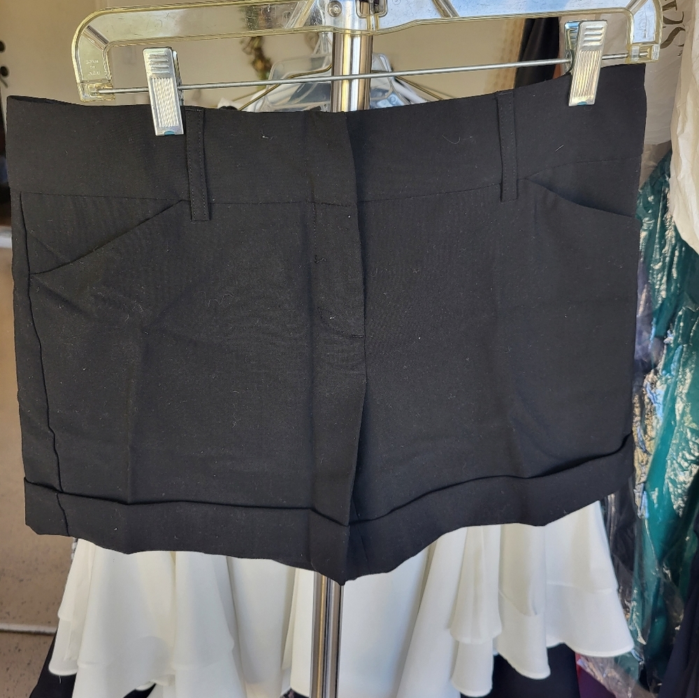 Express blk dress short